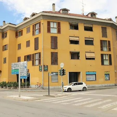 Attico In Apartman Corsico